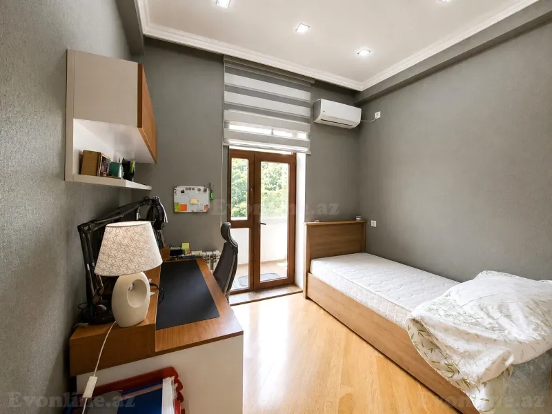 Satılır 3 otaqlı Mənzil Köhnə tikili 90 m² Elmlər Akademiyası m. - şəkil 6