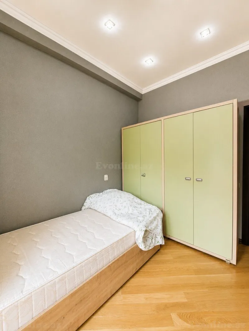 Satılır 3 otaqlı Mənzil Köhnə tikili 90 m² Elmlər Akademiyası m. - şəkil 7