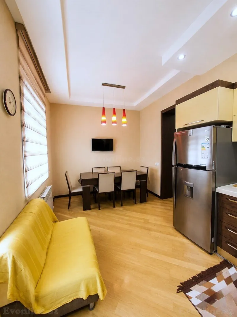 Satılır 3 otaqlı Mənzil Köhnə tikili 90 m² Elmlər Akademiyası m. - şəkil 9
