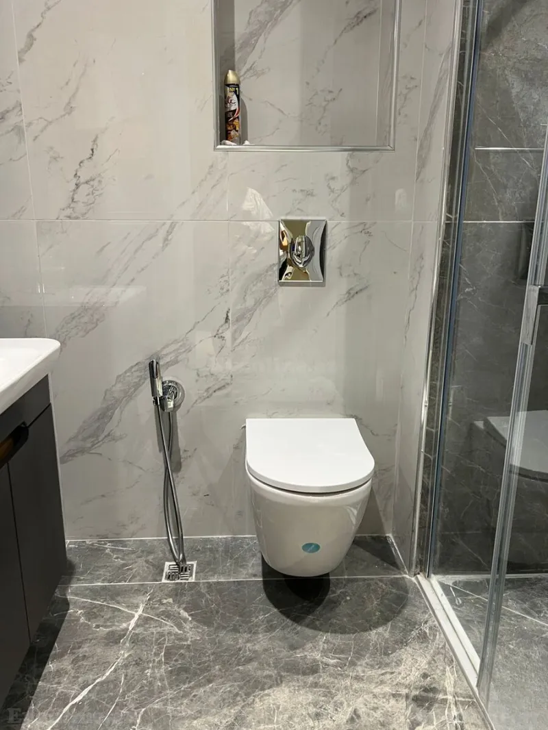 Kirayə verilir 2 otaqlı Mənzil Yeni tikili 80 m² İnşaatçılar m. - şəkil 16
