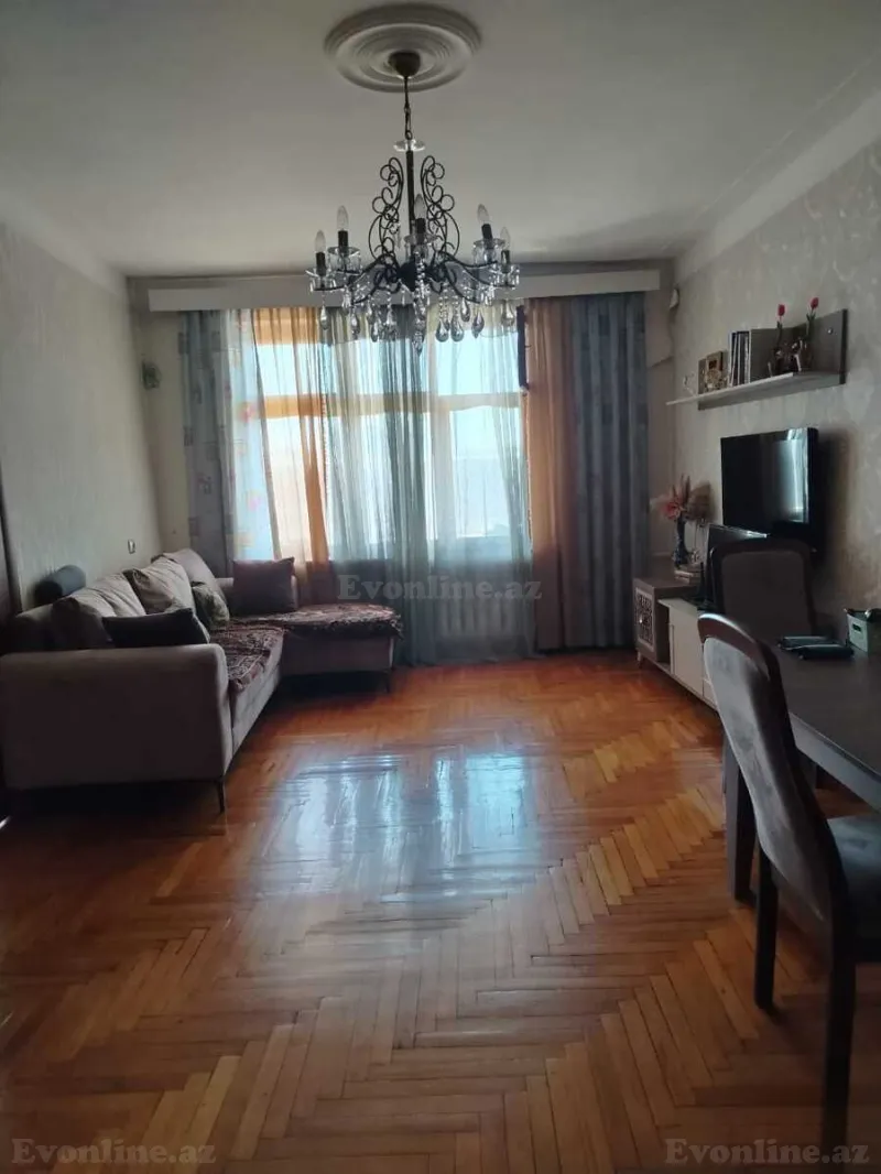 4 otaqlı Mənzil 76 m² Memar Əcəmi m. Satılır