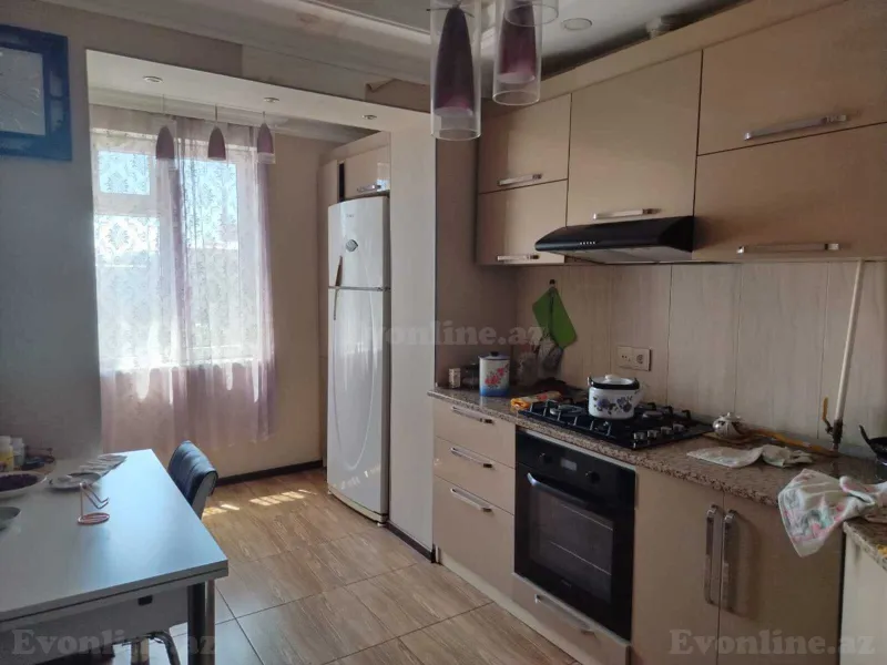 Satılır 4 otaqlı Mənzil Köhnə tikili 76 m² Memar Əcəmi m. - şəkil 5