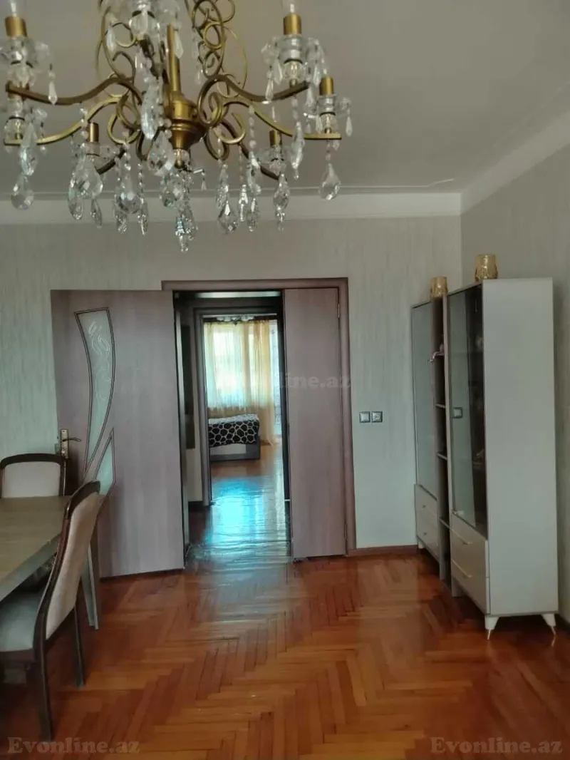 Satılır 4 otaqlı Mənzil Köhnə tikili 76 m² Memar Əcəmi m. - şəkil 10