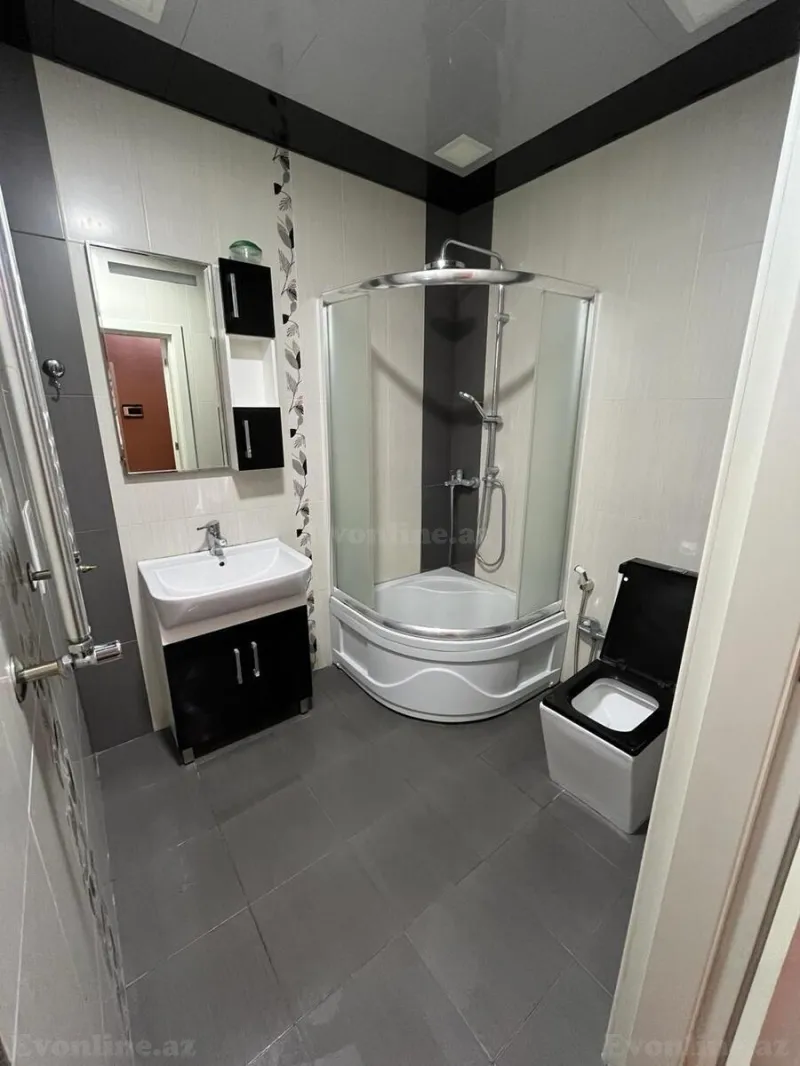 Satılır 3 otaqlı Mənzil Yeni tikili 90 m² 20 Yanvar m. - şəkil 8