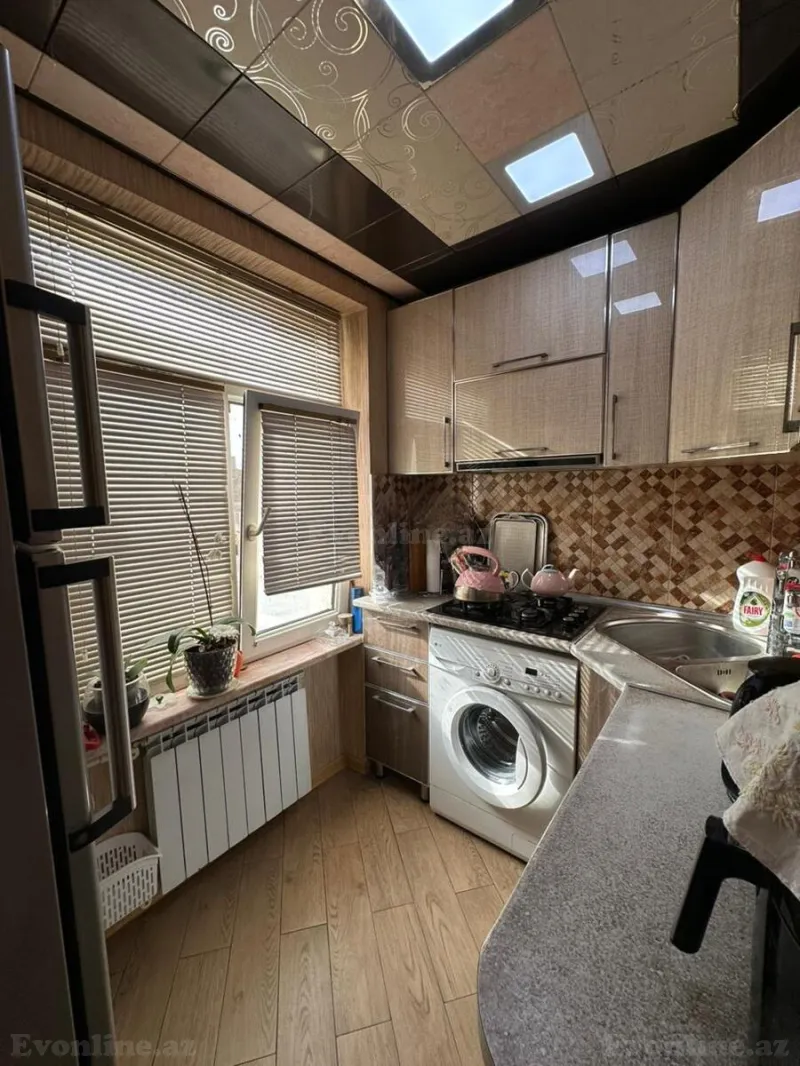 Satılır 3 otaqlı Mənzil Köhnə tikili 70 m² Elmlər Akademiyası m. - şəkil 8
