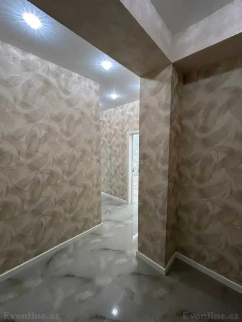 Satılır 2 otaqlı Mənzil Yeni tikili 69 m² Qaraçuxur - şəkil 2