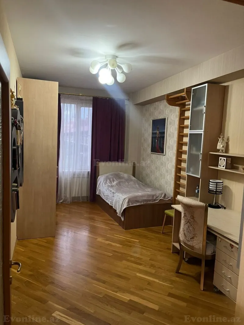 Kirayə verilir 4 otaqlı Mənzil Yeni tikili 200 m² Xətai m. - şəkil 7