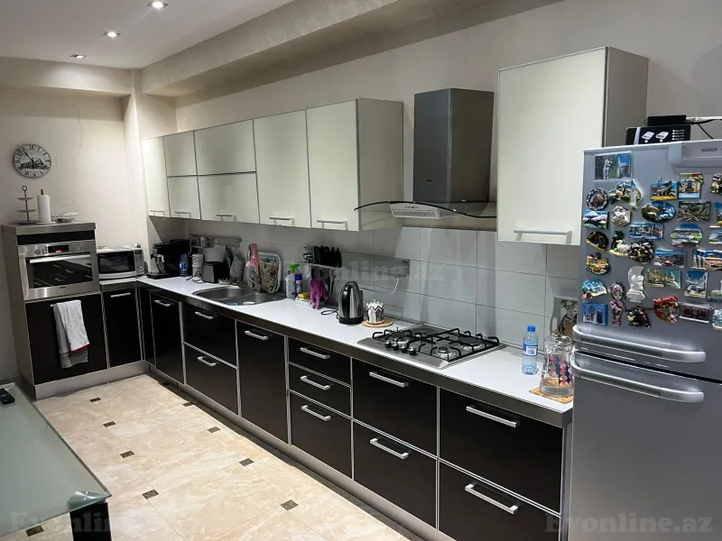 Kirayə verilir 4 otaqlı Mənzil Yeni tikili 200 m² Xətai m. - şəkil 11
