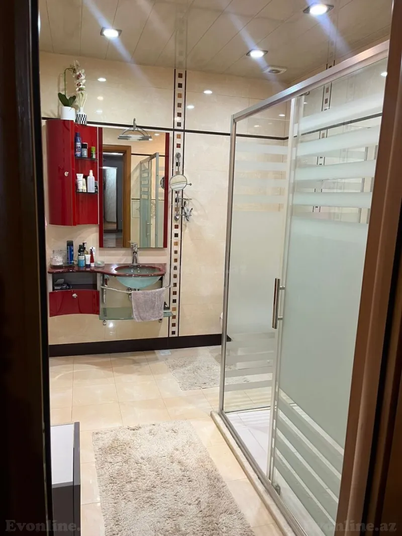 Kirayə verilir 4 otaqlı Mənzil Yeni tikili 200 m² Xətai m. - şəkil 16