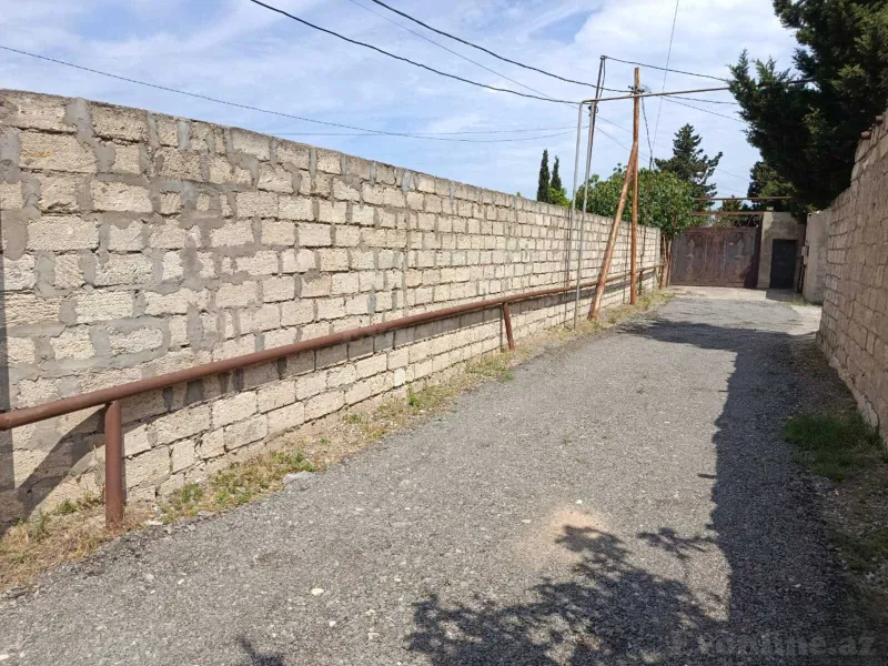 Torpaq Buzovna Satılır