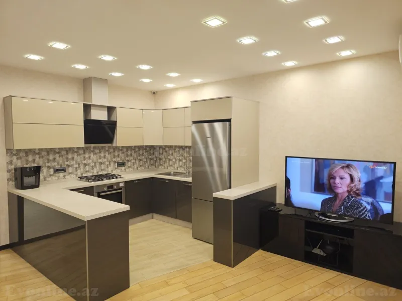 Kirayə verilir 3 otaqlı Mənzil Köhnə tikili 75 m² Gənclik m. - şəkil 6