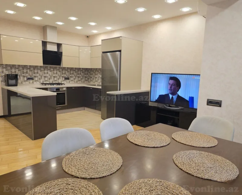 Kirayə verilir 3 otaqlı Mənzil Köhnə tikili 75 m² Gənclik m. - şəkil 8