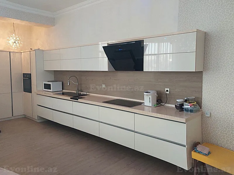 Satılır 4 otaqlı Mənzil Yeni tikili 170 m² Nizami m. - şəkil 3