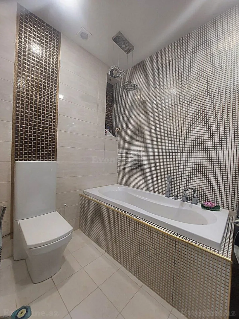 Satılır 4 otaqlı Mənzil Yeni tikili 170 m² Nizami m. - şəkil 22