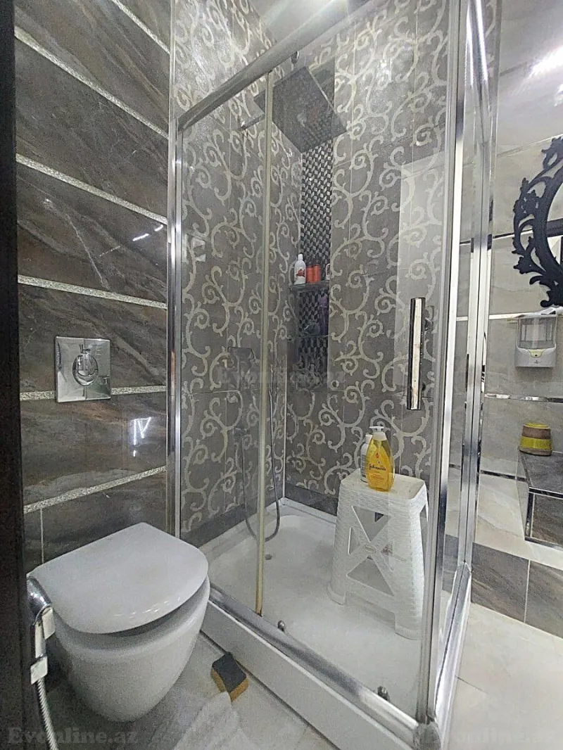 Satılır 4 otaqlı Mənzil Yeni tikili 170 m² Nizami m. - şəkil 24