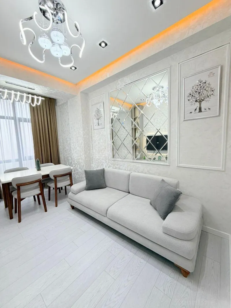 2 otaqlı Mənzil 40 m² Qara Qarayev m. Satılır