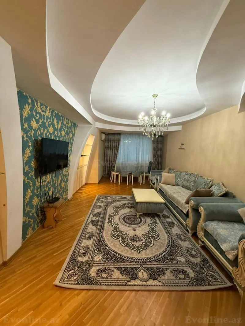 3 otaqlı Mənzil 75 m² Elmlər Akademiyası m. Kirayə verilir