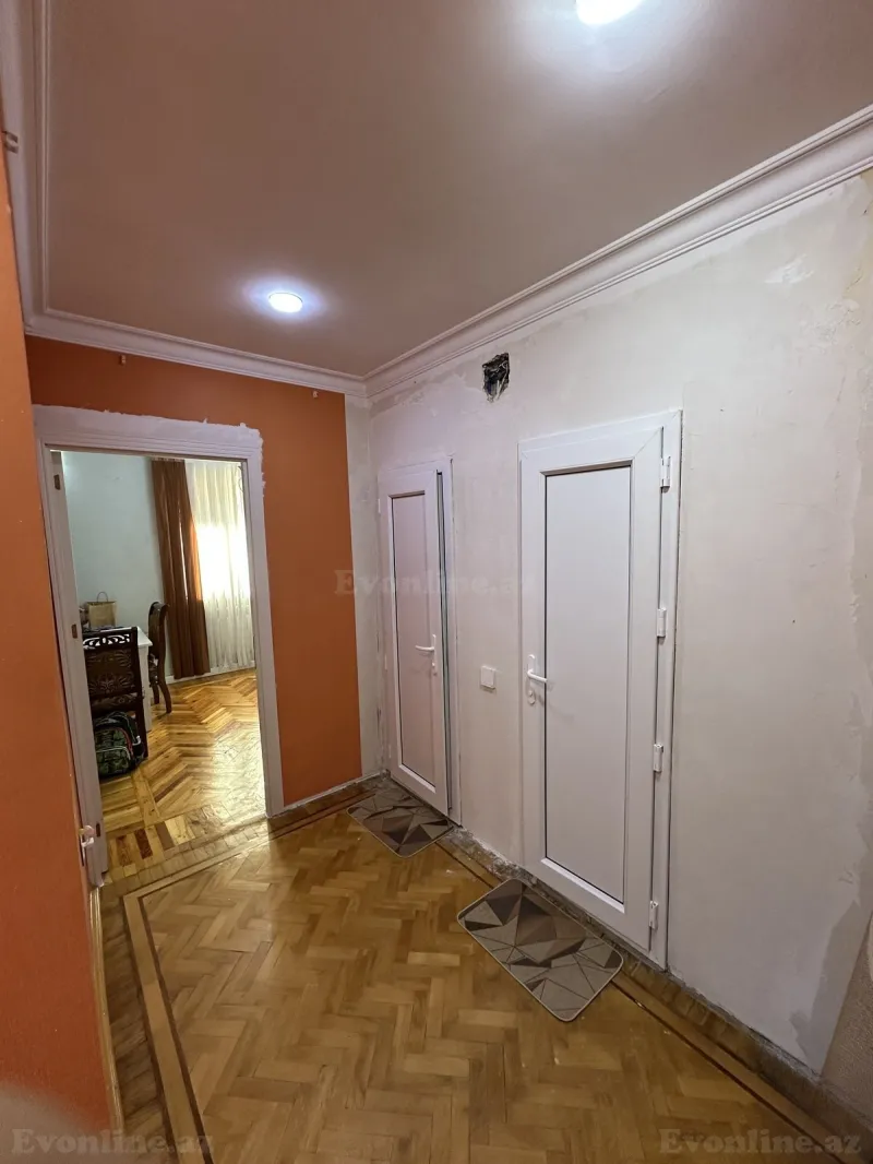 Satılır 4 otaqlı Mənzil Köhnə tikili 85 m² 8-ci mikrorayon - şəkil 17