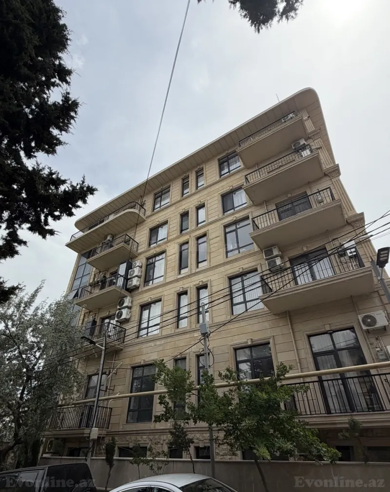 3 otaqlı Mənzil 125 m² Badamdar Satılır