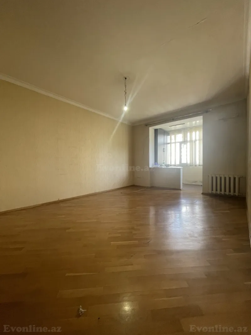 Satılır 3 otaqlı Mənzil Köhnə tikili 90 m² Elmlər Akademiyası m. - şəkil 4