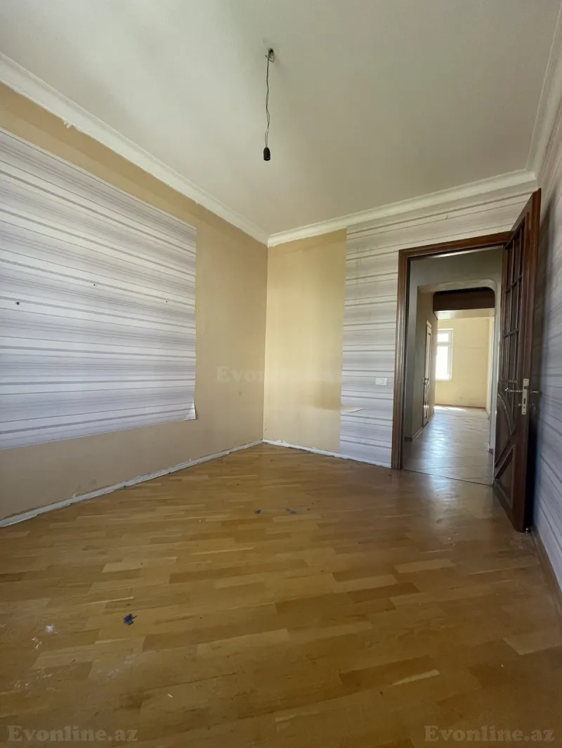 Satılır 3 otaqlı Mənzil Köhnə tikili 90 m² Elmlər Akademiyası m. - şəkil 10