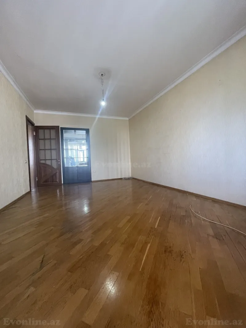 Satılır 3 otaqlı Mənzil Köhnə tikili 90 m² Elmlər Akademiyası m. - şəkil 13