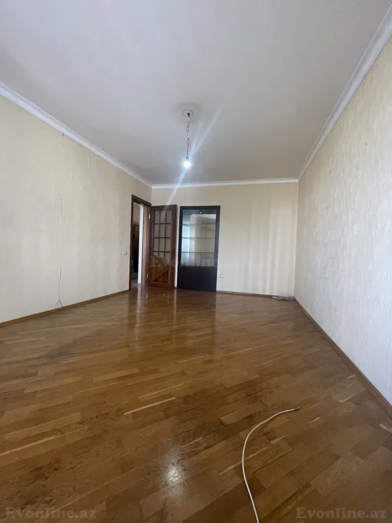 Satılır 3 otaqlı Mənzil Köhnə tikili 90 m² Elmlər Akademiyası m. - şəkil 16