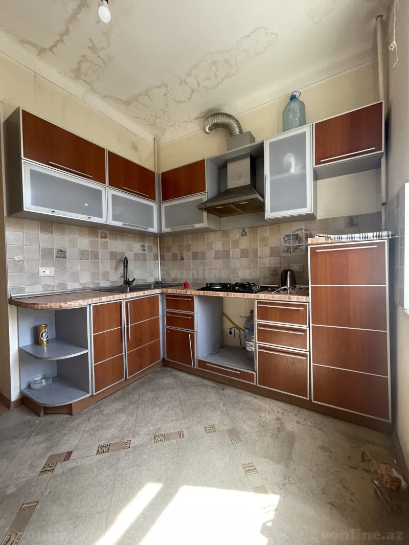 Satılır 3 otaqlı Mənzil Köhnə tikili 90 m² Elmlər Akademiyası m. - şəkil 19