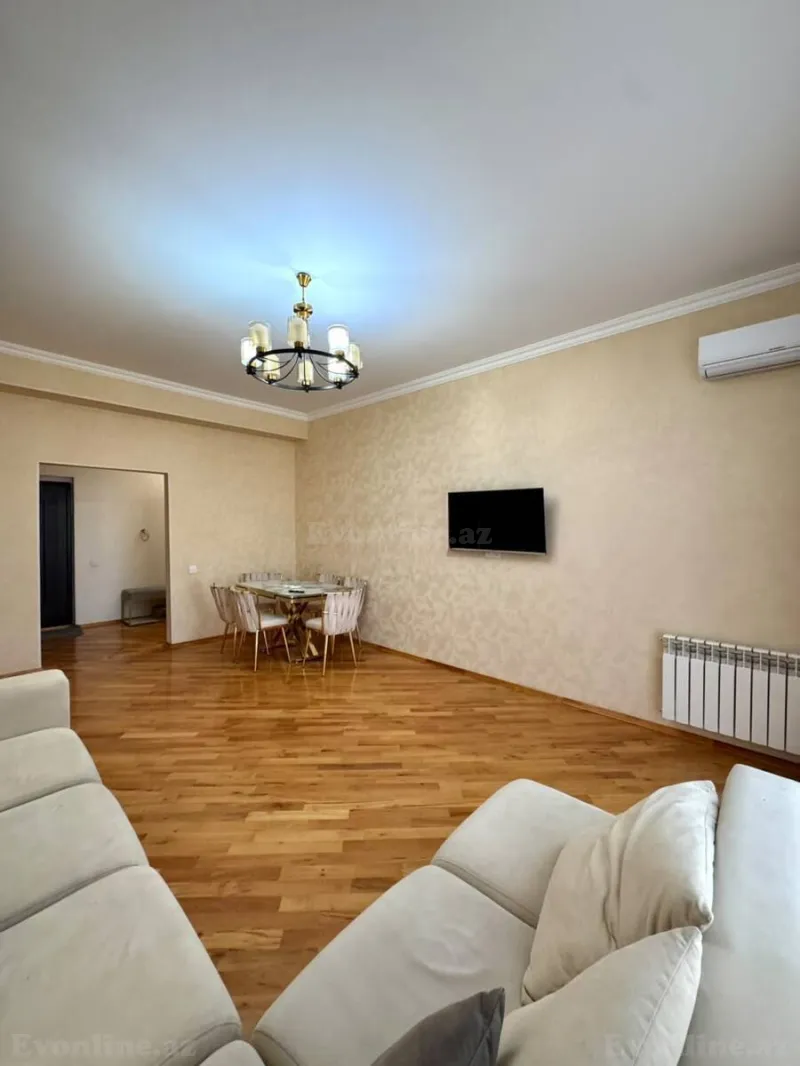 Satılır 2 otaqlı Mənzil Yeni tikili 83 m² Qara Qarayev m. - şəkil 2