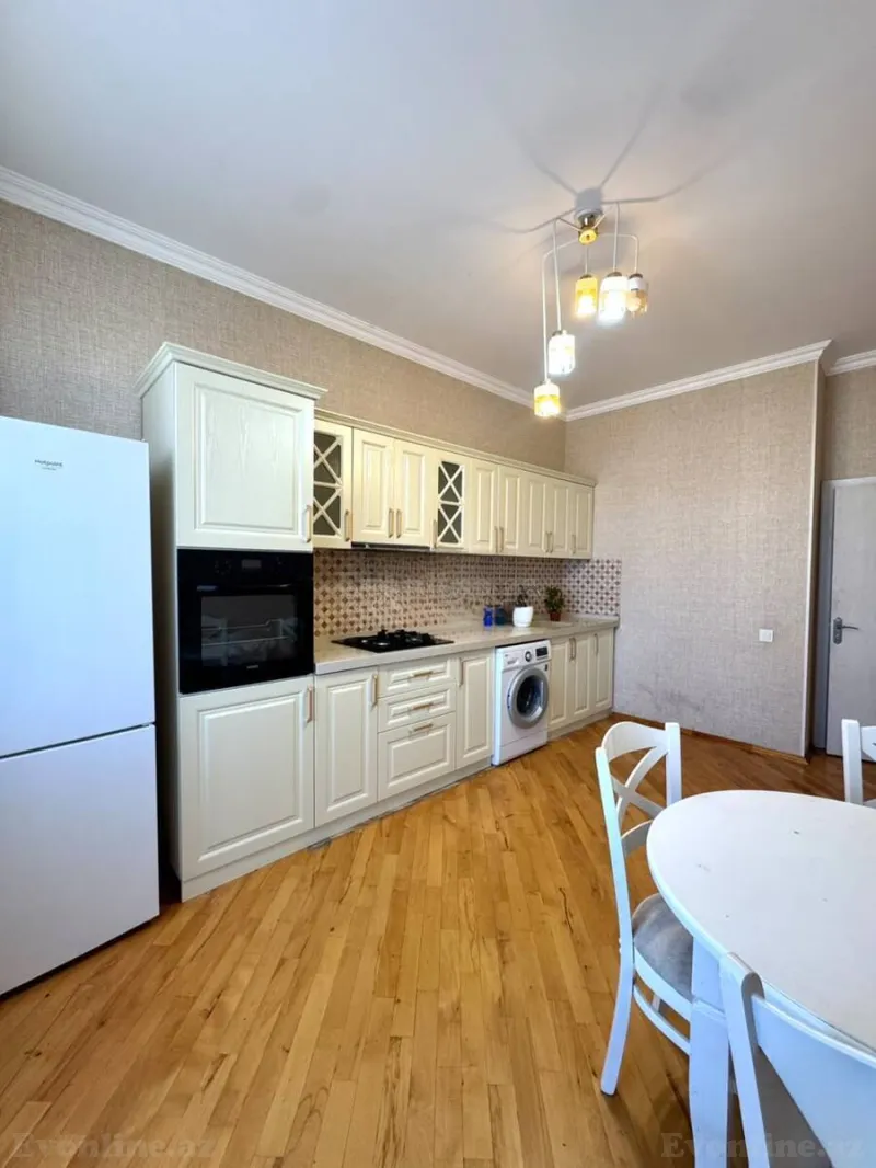 Satılır 2 otaqlı Mənzil Yeni tikili 83 m² Qara Qarayev m. - şəkil 4
