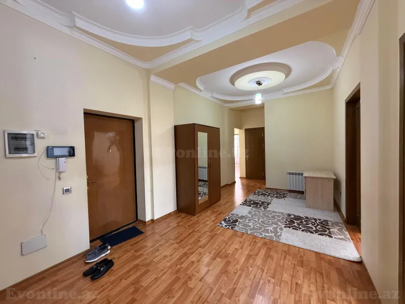 Kirayə verilir Ofis 220 m² Nizami m. - şəkil 5