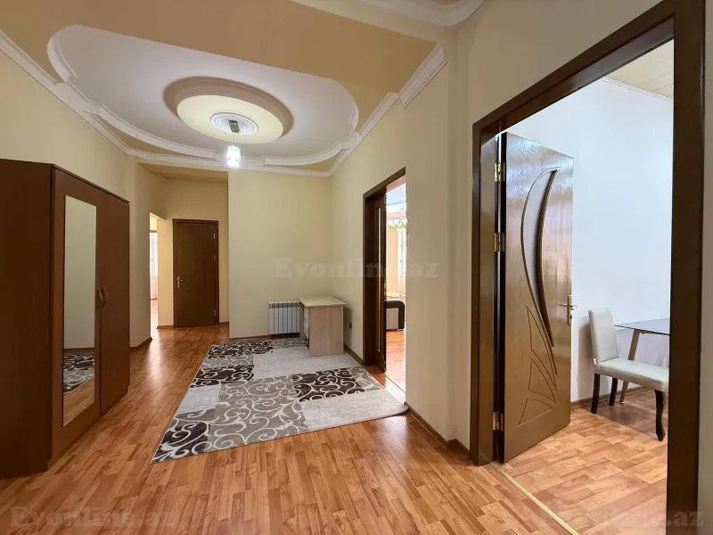 Kirayə verilir Ofis 220 m² Nizami m. - şəkil 6