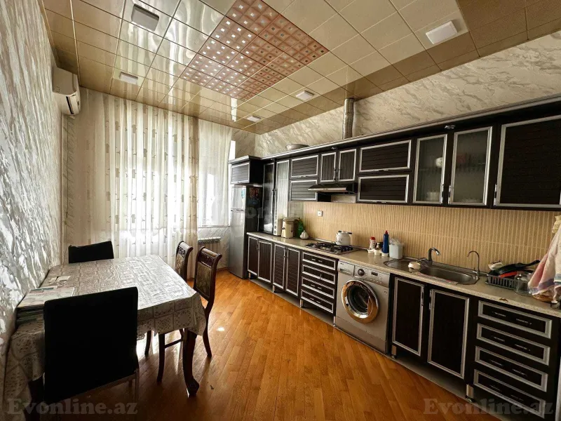 Satılır 3 otaqlı Mənzil Yeni tikili 145 m² Memar Əcəmi m. - şəkil 6