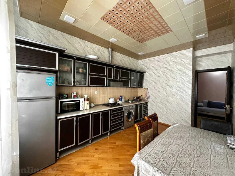 Satılır 3 otaqlı Mənzil Yeni tikili 145 m² Memar Əcəmi m. - şəkil 7