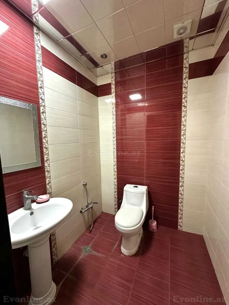 Satılır 3 otaqlı Mənzil Yeni tikili 145 m² Memar Əcəmi m. - şəkil 12