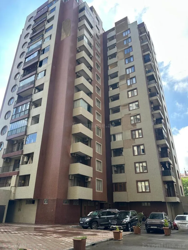2 otaqlı Mənzil 93 m² Nəriman Nərimanov m. Satılır