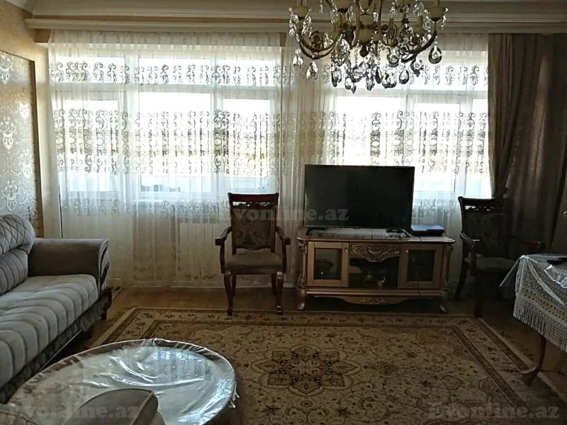 Satılır 4 otaqlı Mənzil Köhnə tikili 100 m² Nərimanov r. - şəkil 3