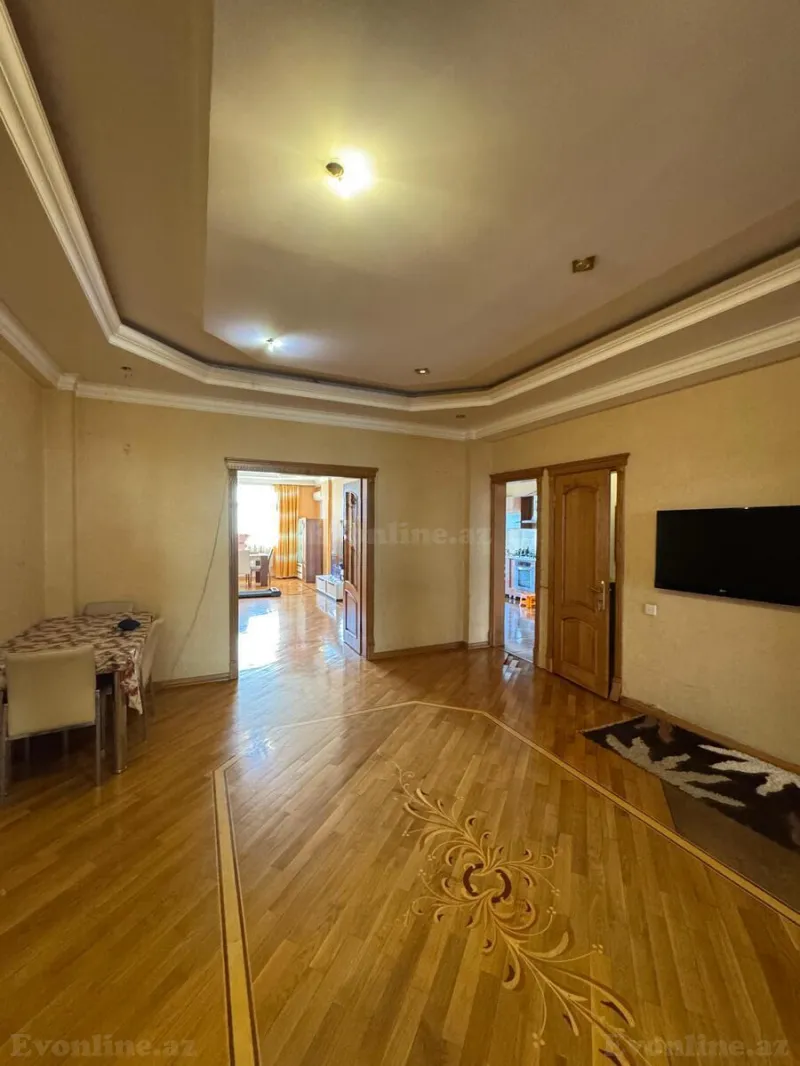 Satılır 3 otaqlı Mənzil Yeni tikili 163 m² 8-ci mikrorayon - şəkil 6