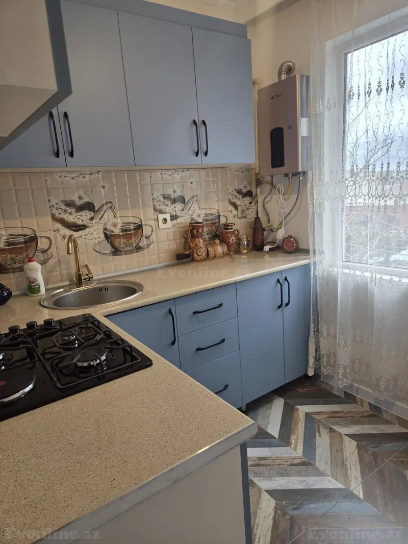 Satılır 2 otaqlı Mənzil Köhnə tikili 65 m² Binə - şəkil 4