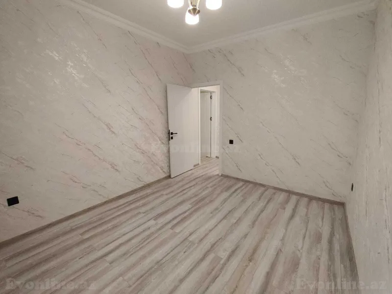 Satılır 2 otaqlı Mənzil Köhnə tikili 65 m² Azadlıq prospekti m. - şəkil 7