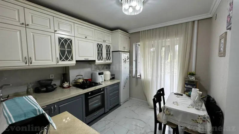 Satılır 3 otaqlı Mənzil Köhnə tikili 90 m² Memar Əcəmi m. - şəkil 6