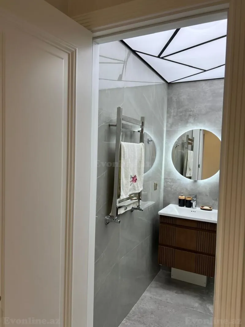 Kirayə verilir 2 otaqlı Mənzil Yeni tikili 85 m² Nərimanov r. - şəkil 13