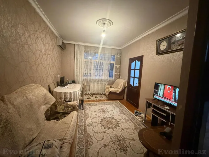 Kirayə verilir 2 otaqlı Mənzil Köhnə tikili 60 m² Memar Əcəmi m. - şəkil 2