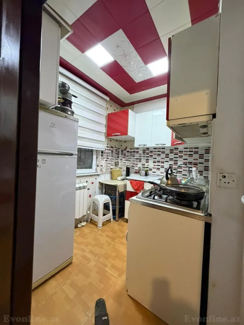 Kirayə verilir 2 otaqlı Mənzil Köhnə tikili 60 m² Memar Əcəmi m. - şəkil 7