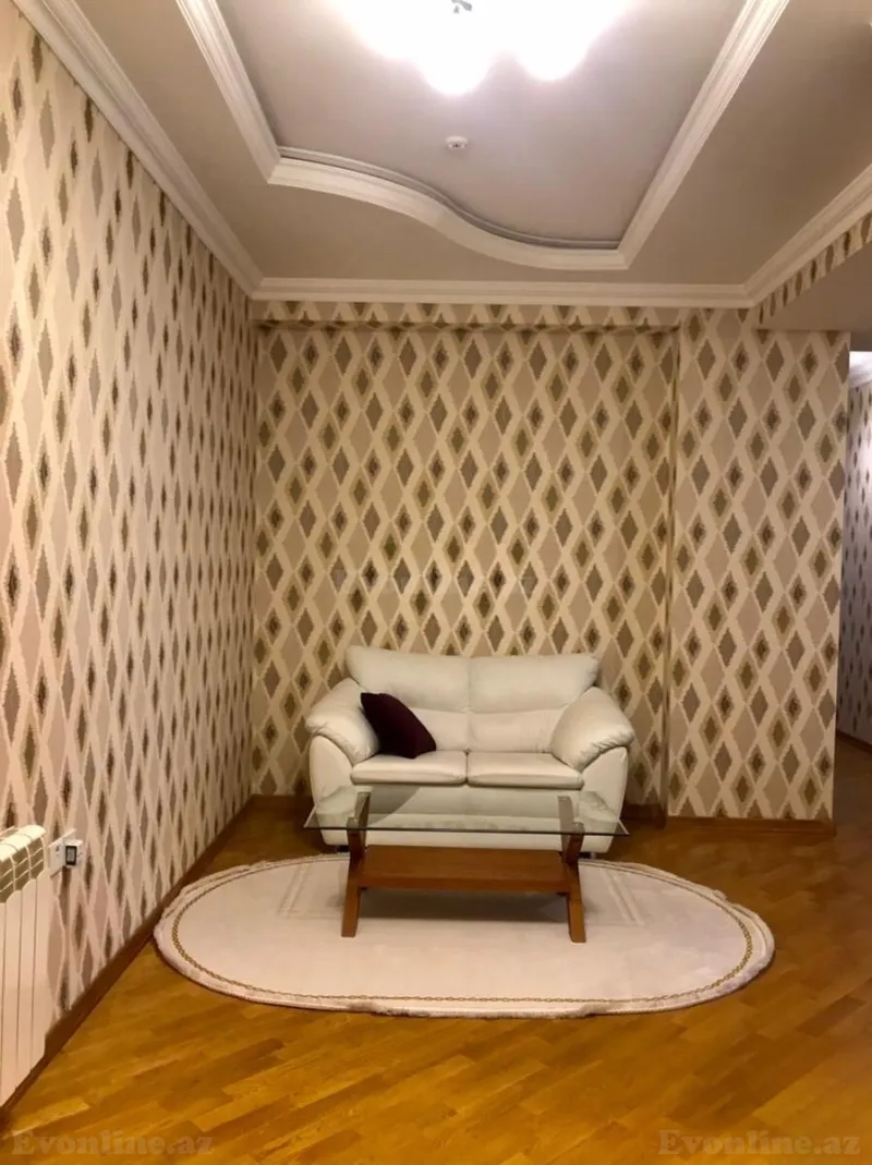 Kirayə verilir 3 otaqlı Mənzil Yeni tikili 155 m² 28 May m. - şəkil 11