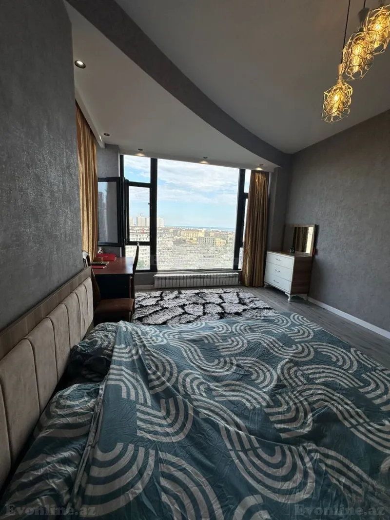 3 otaqlı Mənzil 110 m² Nərimanov r. Kirayə verilir