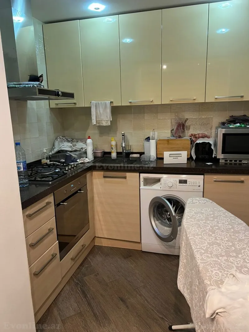Kirayə verilir 2 otaqlı Mənzil Köhnə tikili 65 m² Yasamal - şəkil 4
