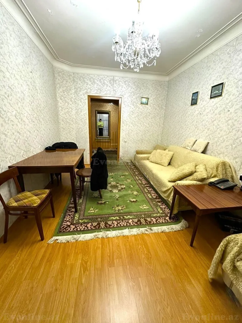 Satılır 2 otaqlı Mənzil Köhnə tikili 62 m² Əhmədli m. - şəkil 2
