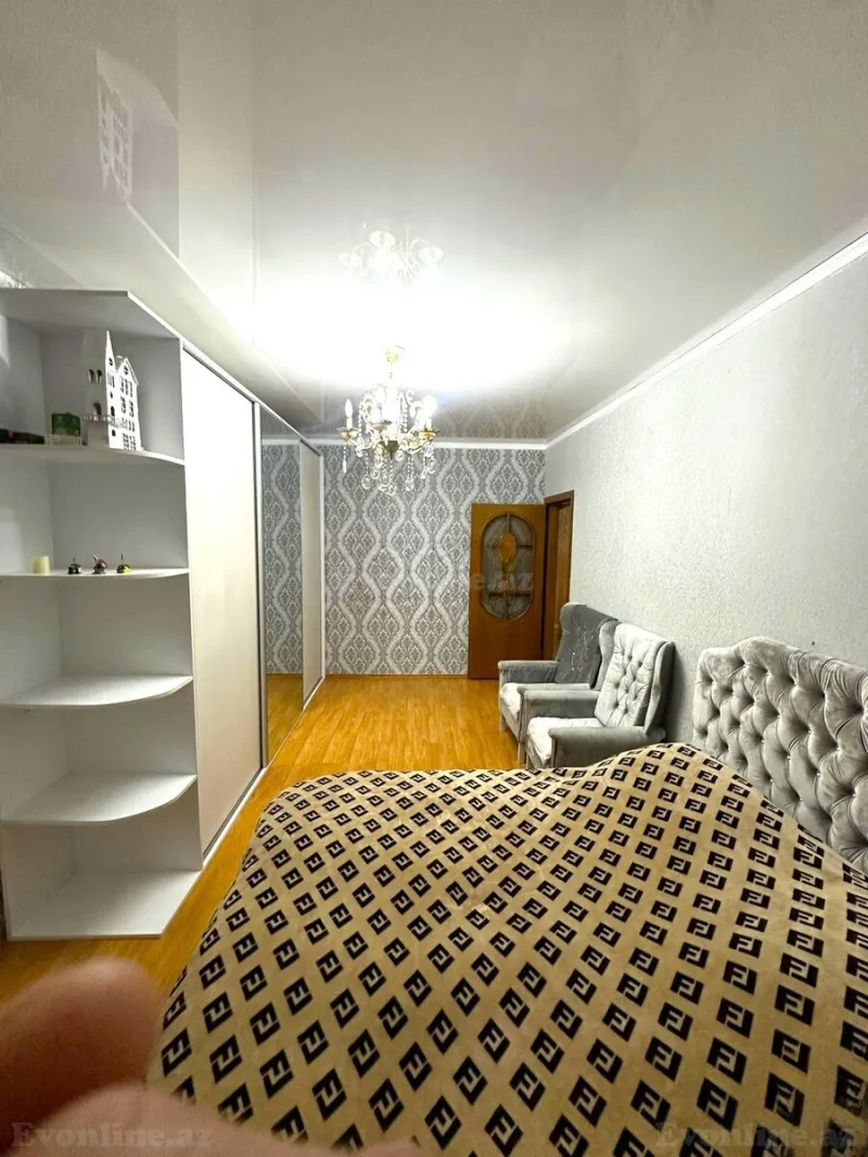 Satılır 2 otaqlı Mənzil Köhnə tikili 62 m² Əhmədli m. - şəkil 4