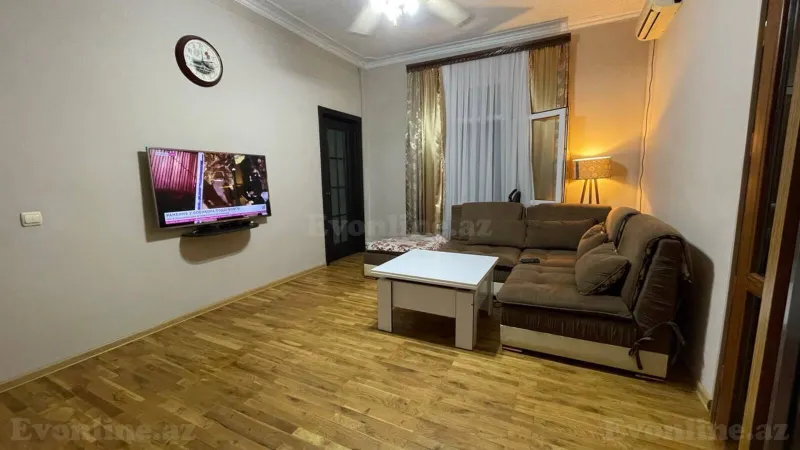 Satılır 6 otaqlı Həyət evi 165 m² Əhmədli m. - şəkil 3